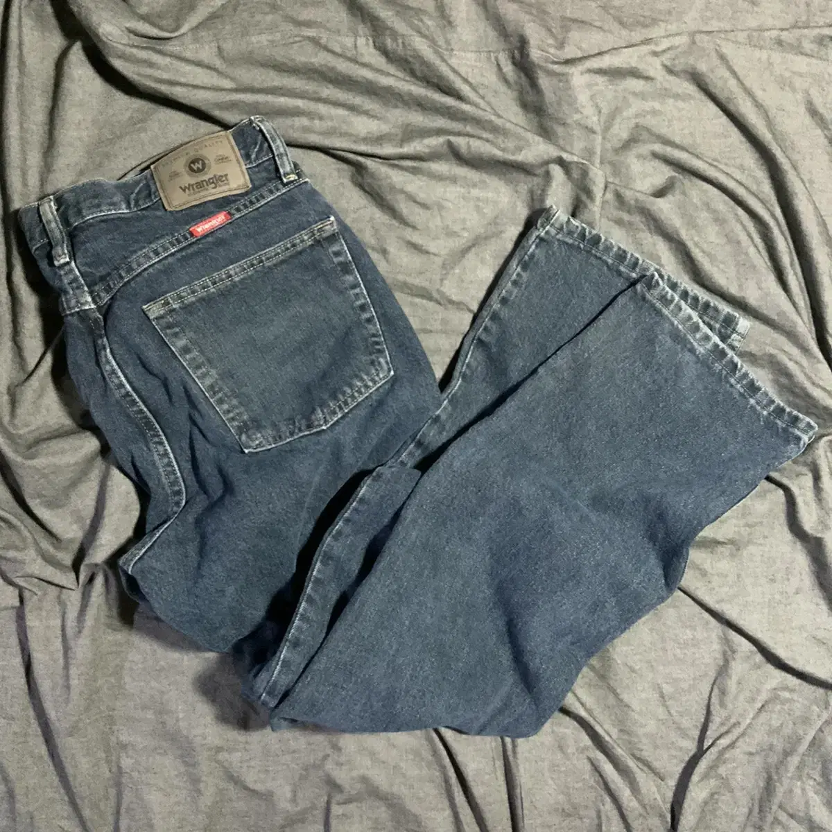 Wrangler Regular fit pants Sz 33X32