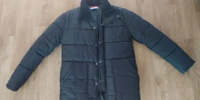 Hunting padded jacket size 100 beautiful in great condition!!!