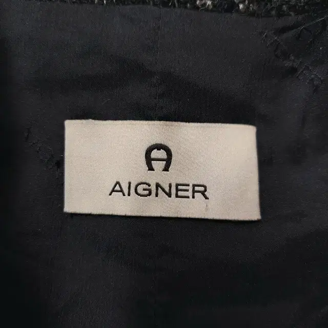 55)*명품*AIGNER아이그너  Virgin Wool
코트자켓