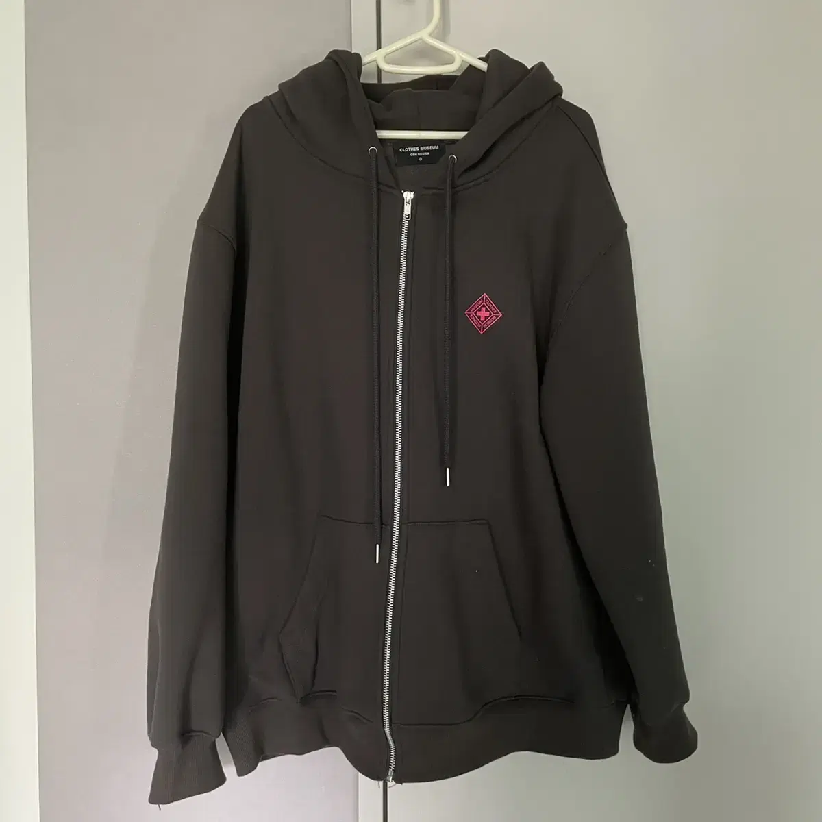 CloseMuseum Hooded Zip-Up