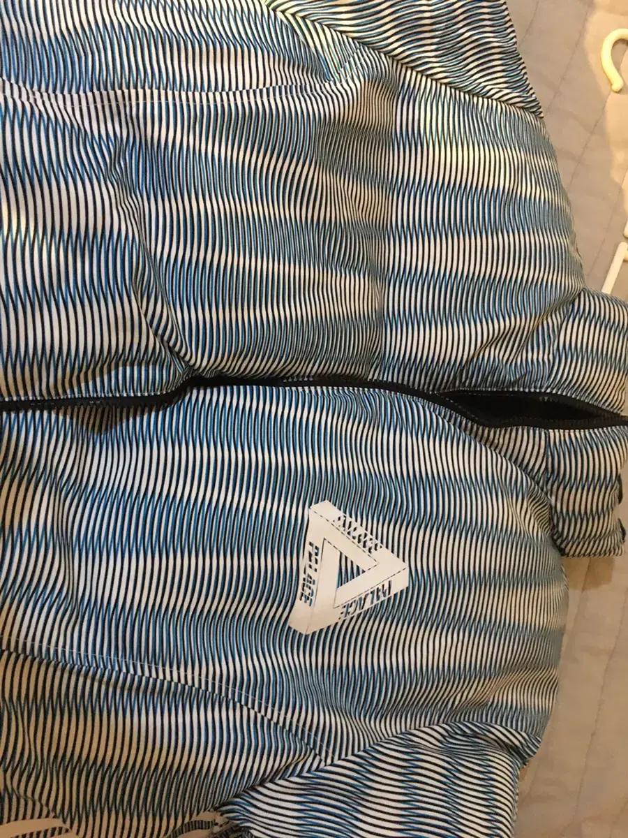 palace x adidas reversible padding 팔라스