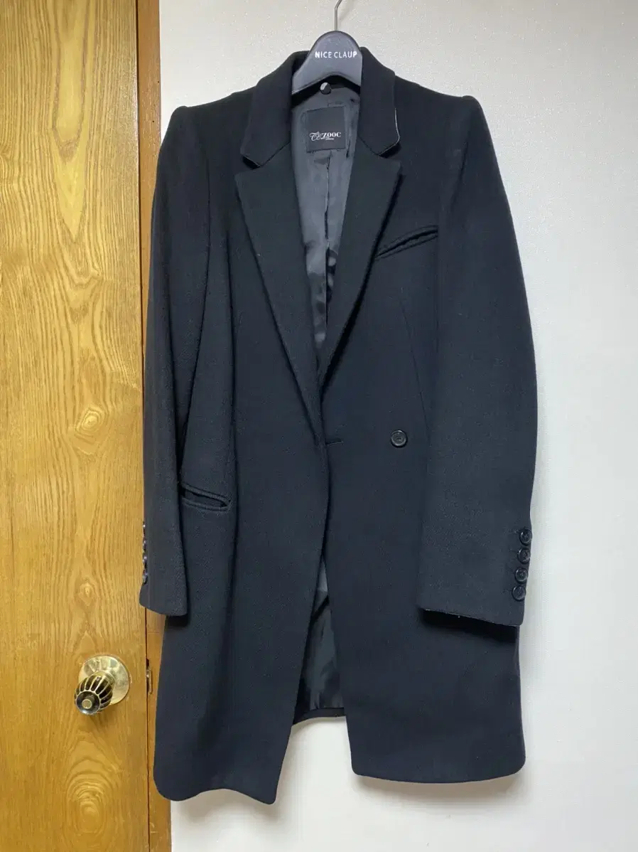 Women's Zucc coat size 55