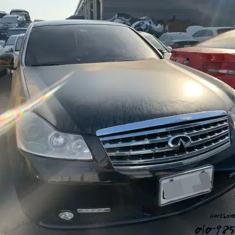 인피니티 m35 2006년 부품 판매합니다.