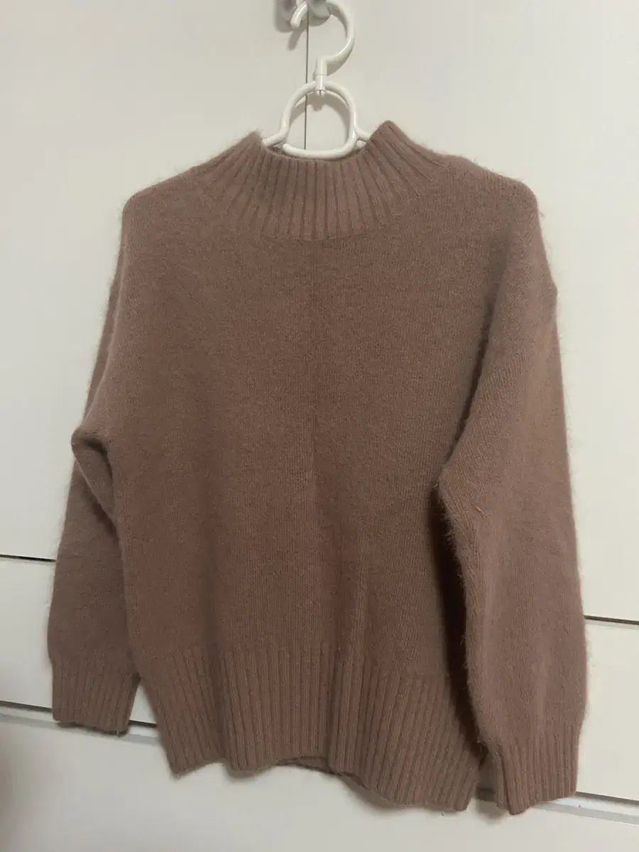 Angora knit