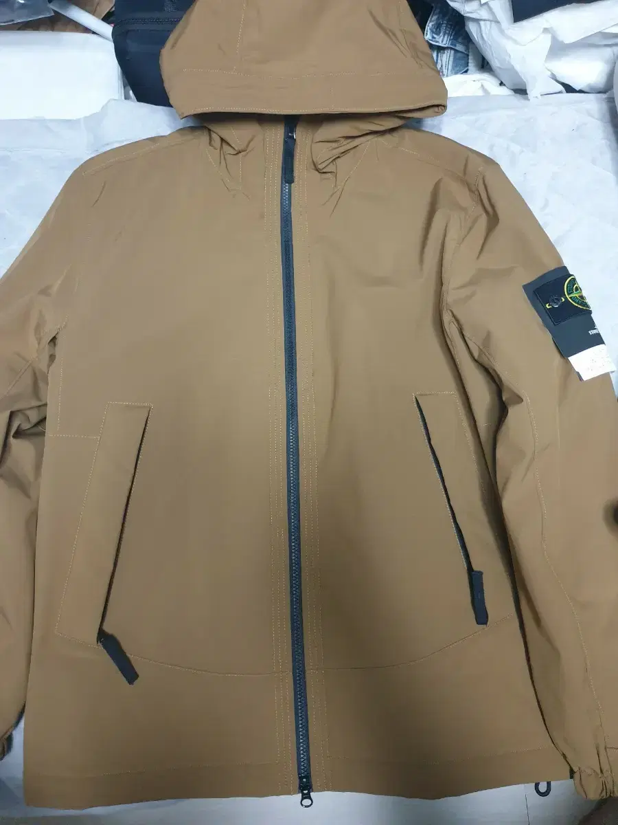 Stone Island PrimaLoft Softshell Puffer Jacket Size XL