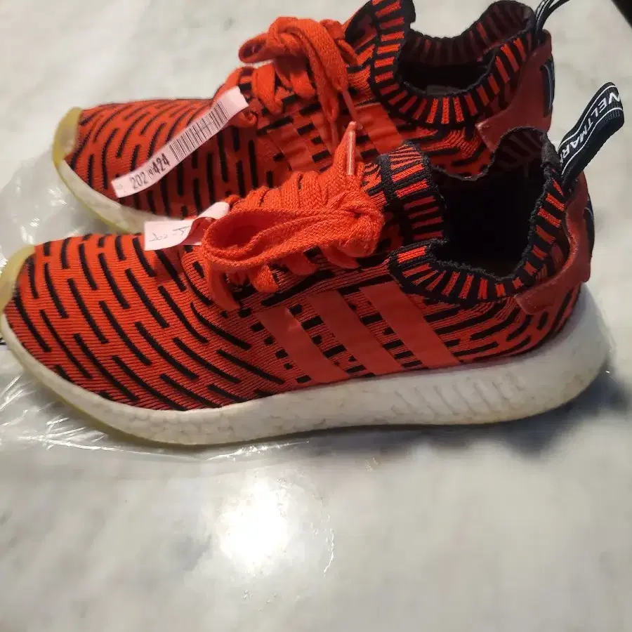 아디다스 NMD R1 PK 레드색상 사이즈 260