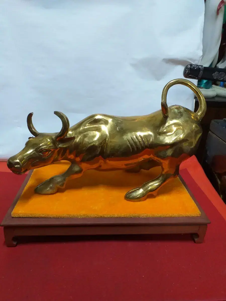 Bronze work of bull.