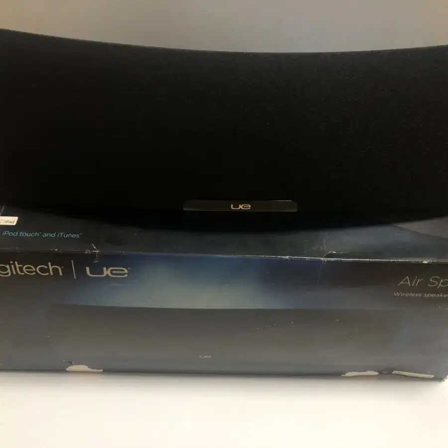 로지텍 에어플레이 스피커 Logitech UE 판매합니다.