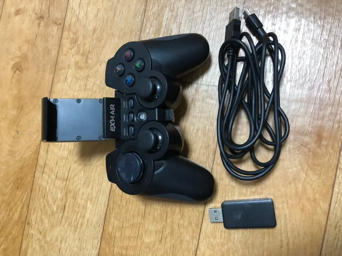 ex m air 조이패드
