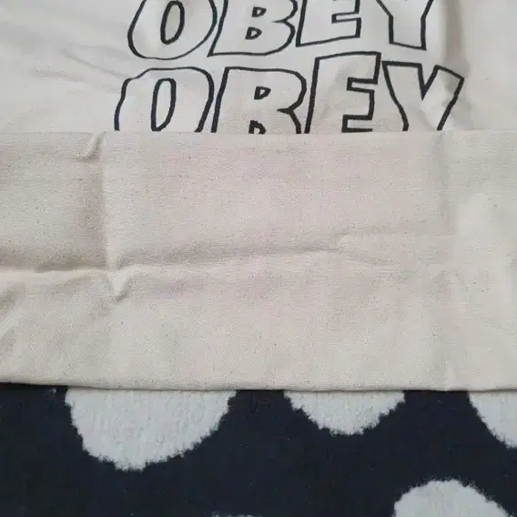 OBEY  에코백