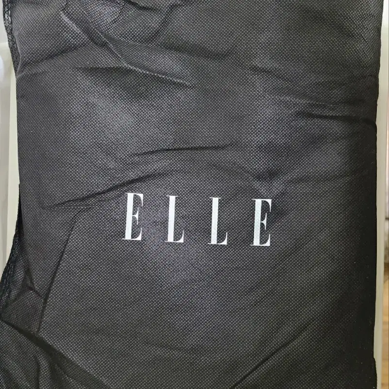 엘르(ELLE) 털가방