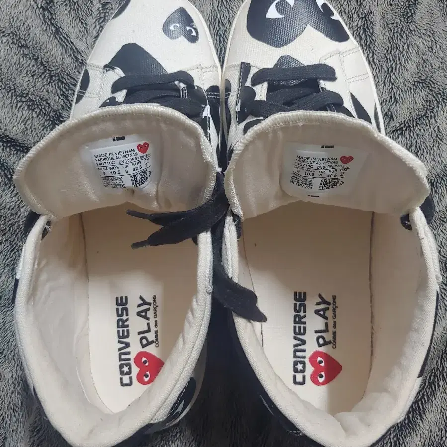 CDG 꼼데가르송 X 컨버스 하이탑 270size