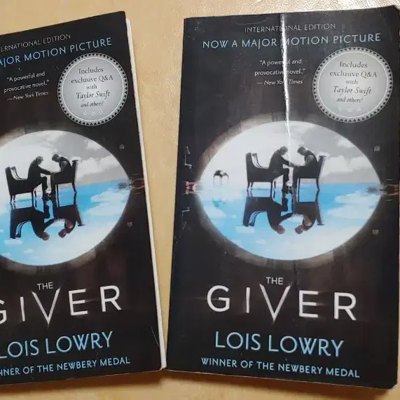 The Giver 원작 영문책 판매합니다 (둘중하나만고르셔요)