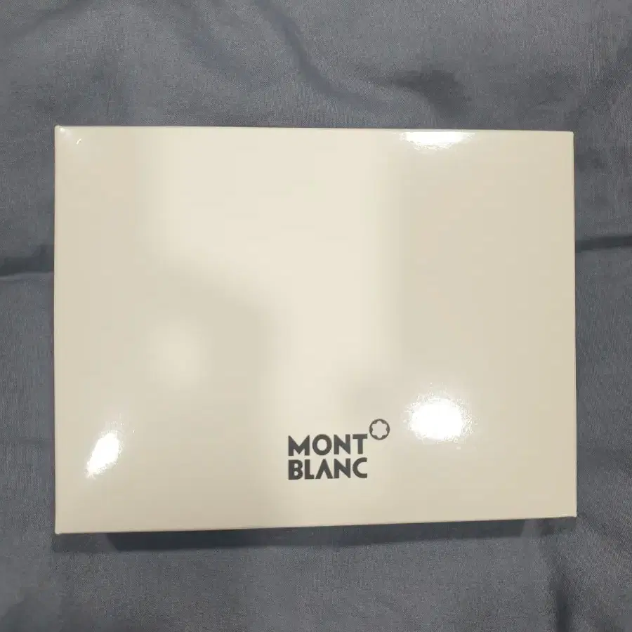 MONT BLANC 몽블랑 사토리얼 6cc 지갑