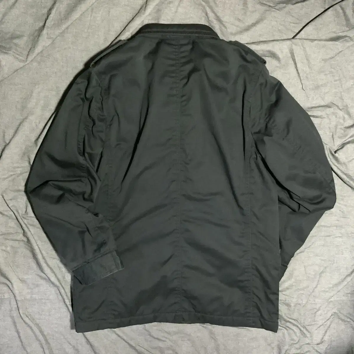 STUSSY Thermolite Jacket Sz Small