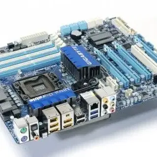 GIGABYTE GA-X58A-UD3R V2 (1366소켓/X58칩셋)