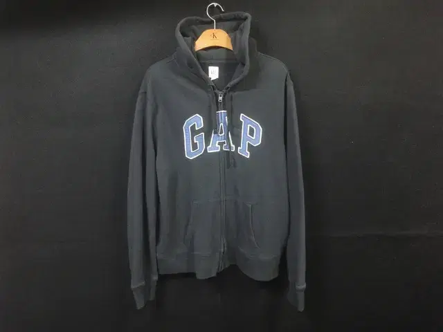 Size L (105-110) Gap Hoodie Zip-Up Large