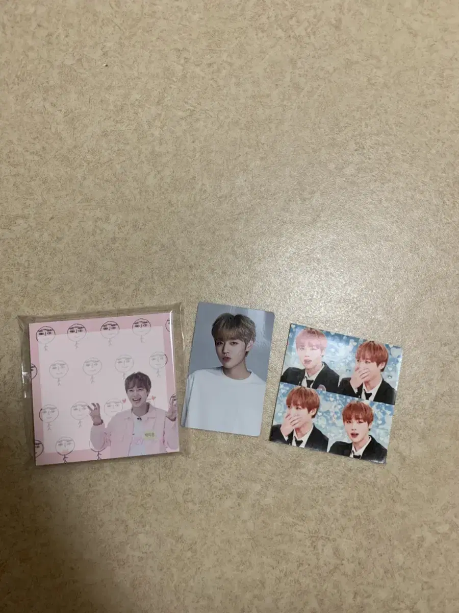 Park Jihoon Merchandise