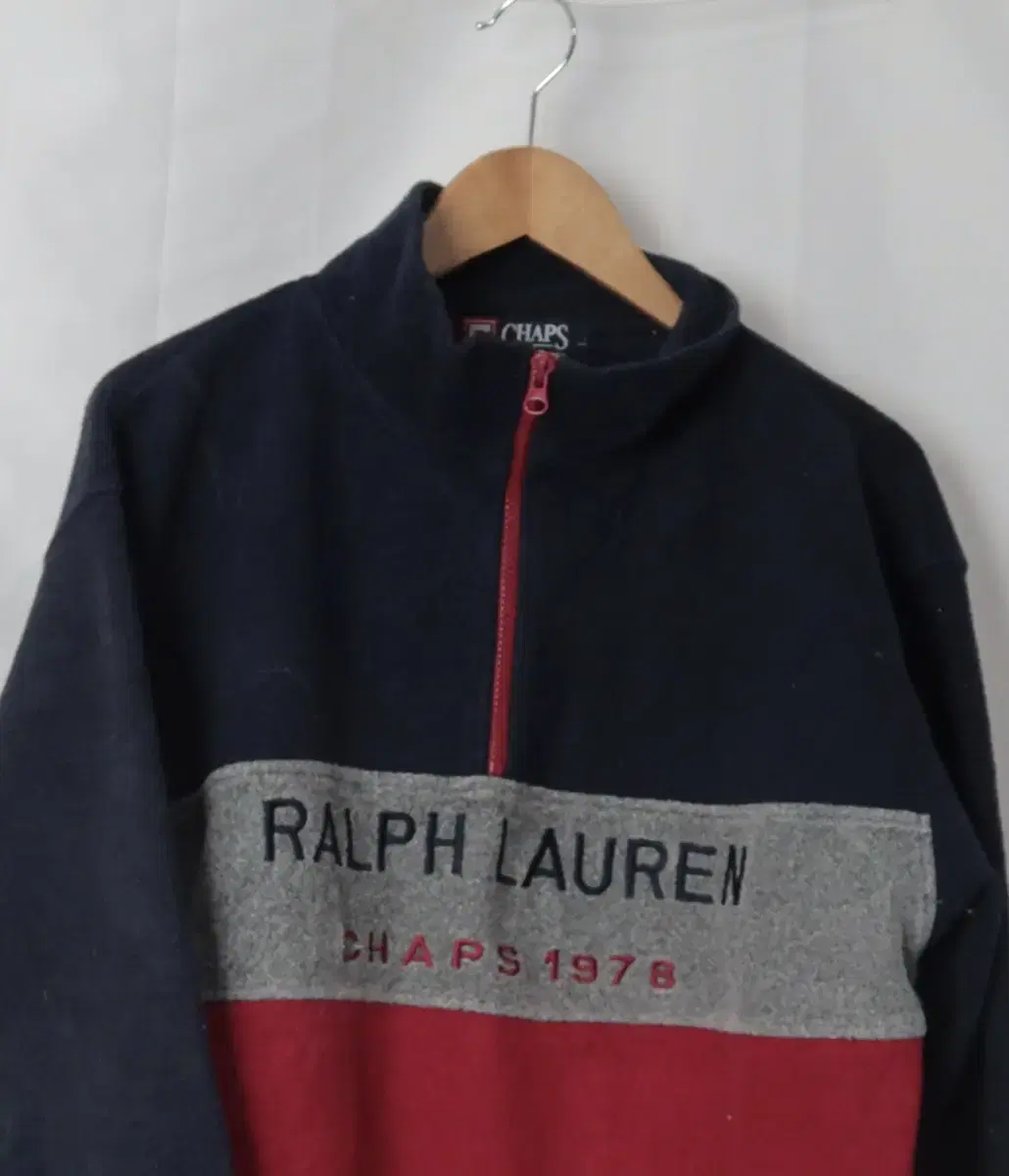 Chaps ralph lauren fleece half zip pullover (L)