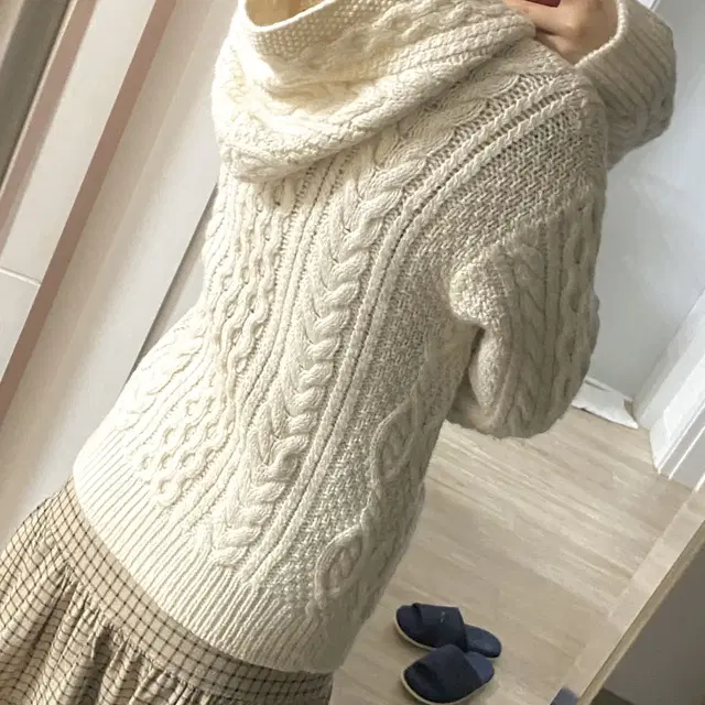 ivory hood knit cardigan