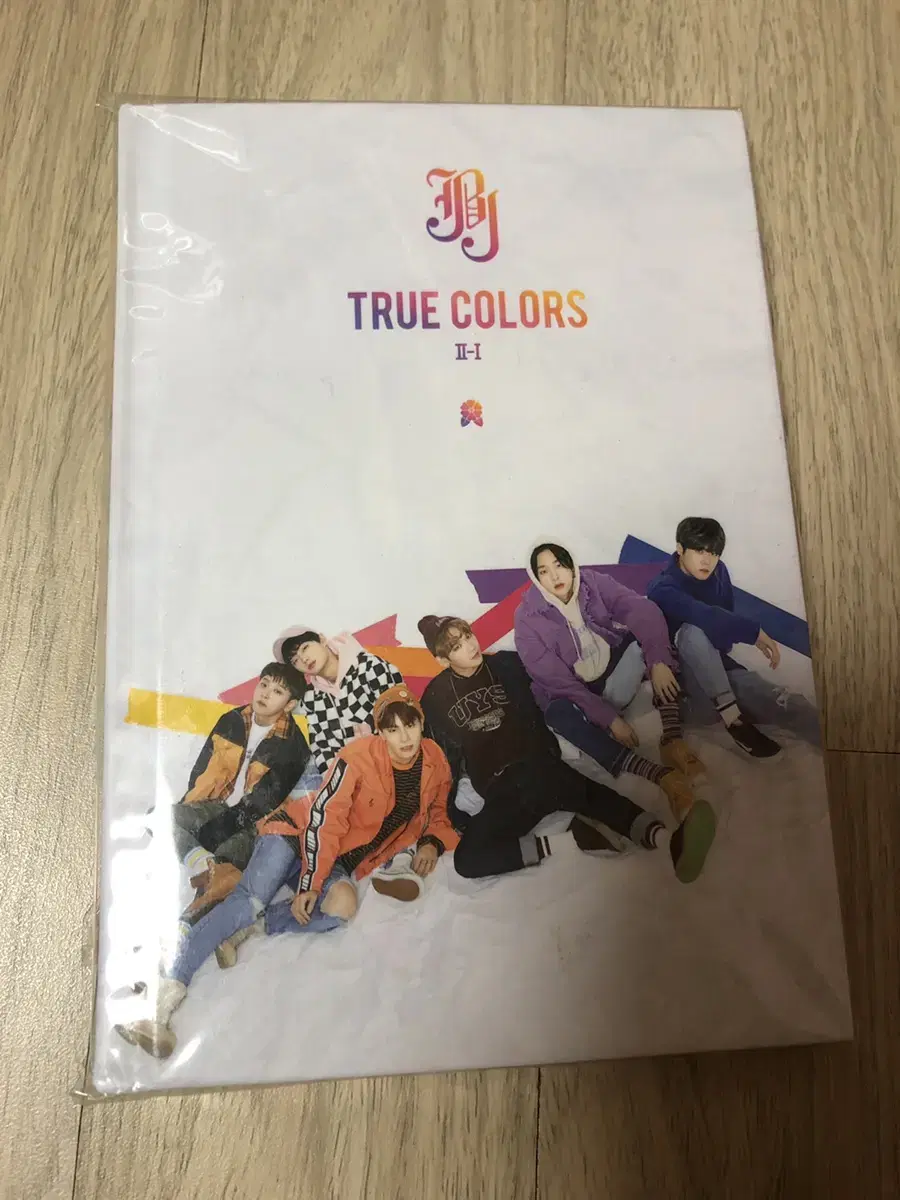 JBJ True colors album