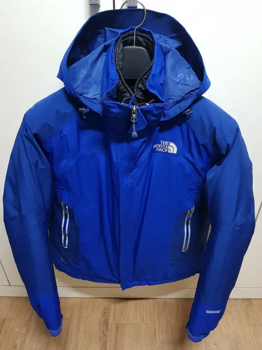 The North Face Gore-Tex Windproof 2L Heavy Quilted Padding Set 95