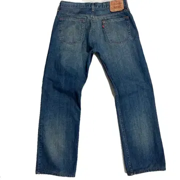 levis 539