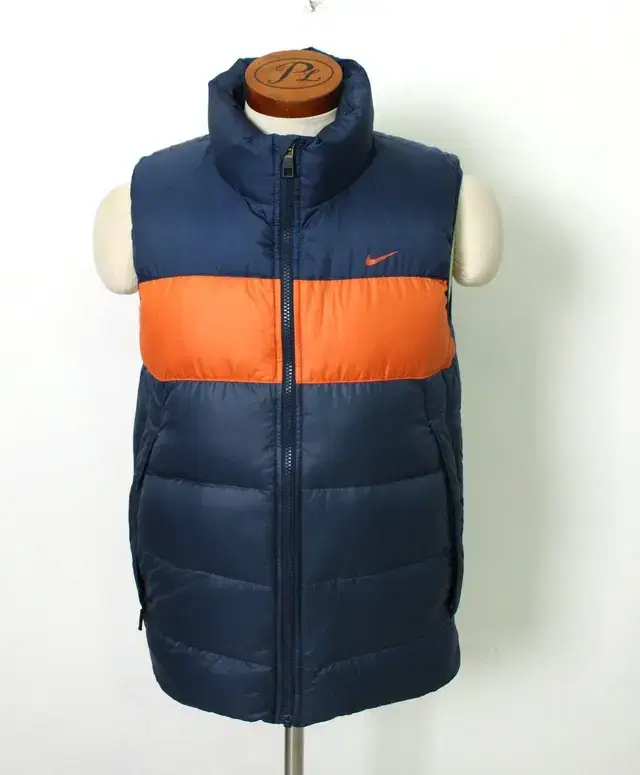 Nike Duck Puffer Vest Size 90