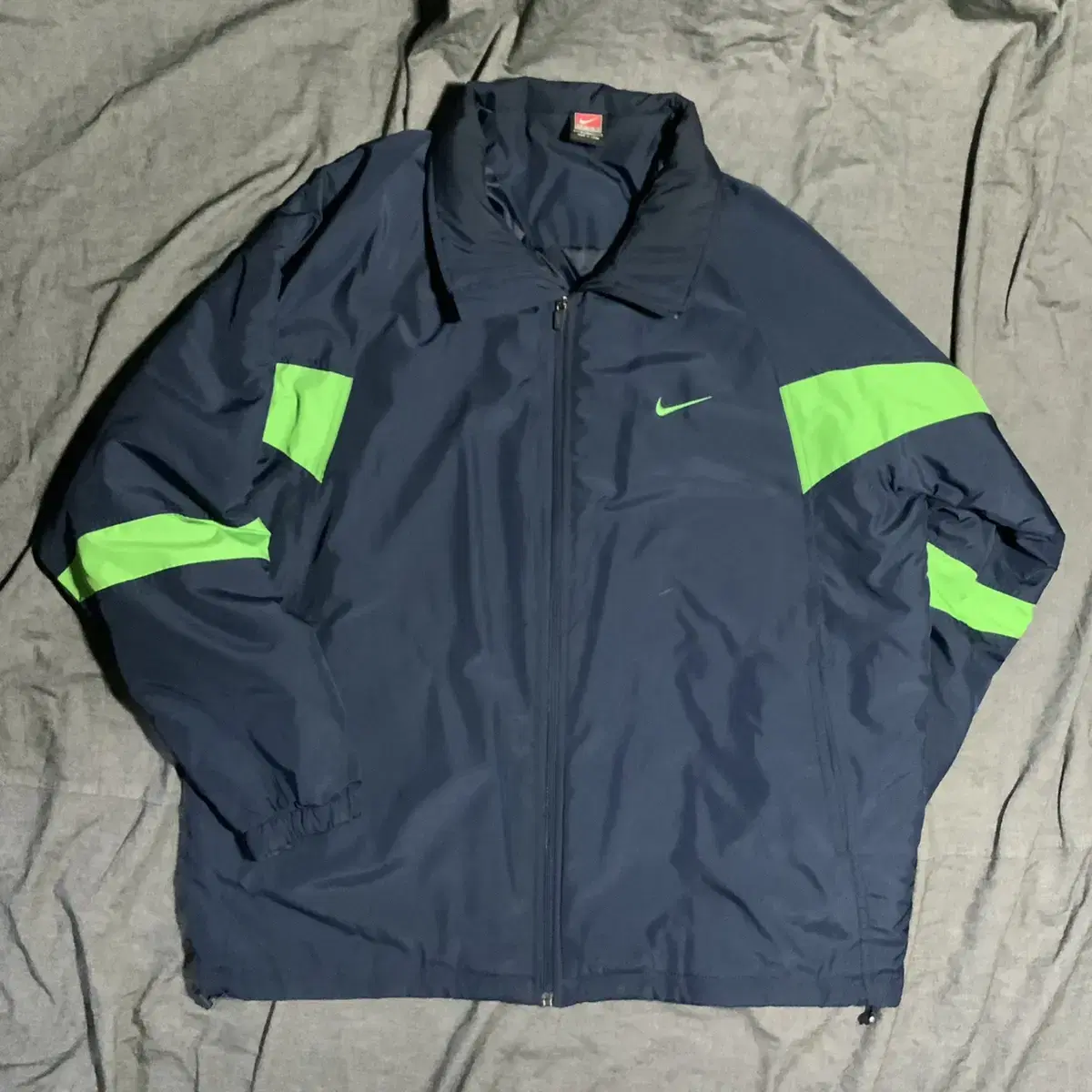 Nike Full zip-up Training Jacket Sz 105