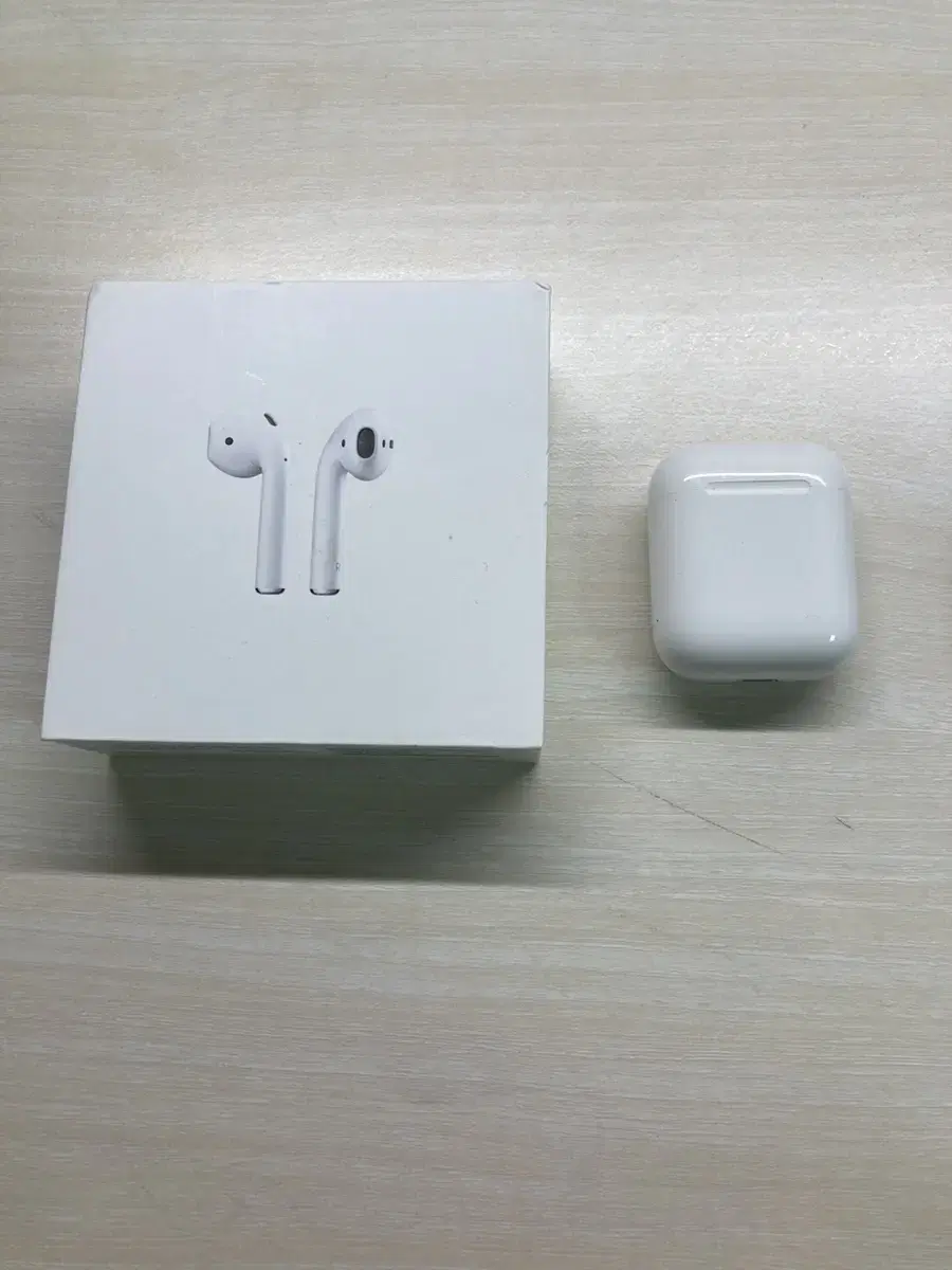 AirPods 2