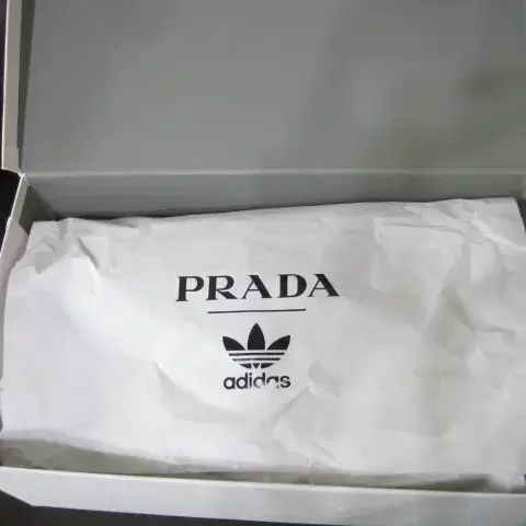 (265mm) 프라다 PRADA / 슈퍼스타 실버