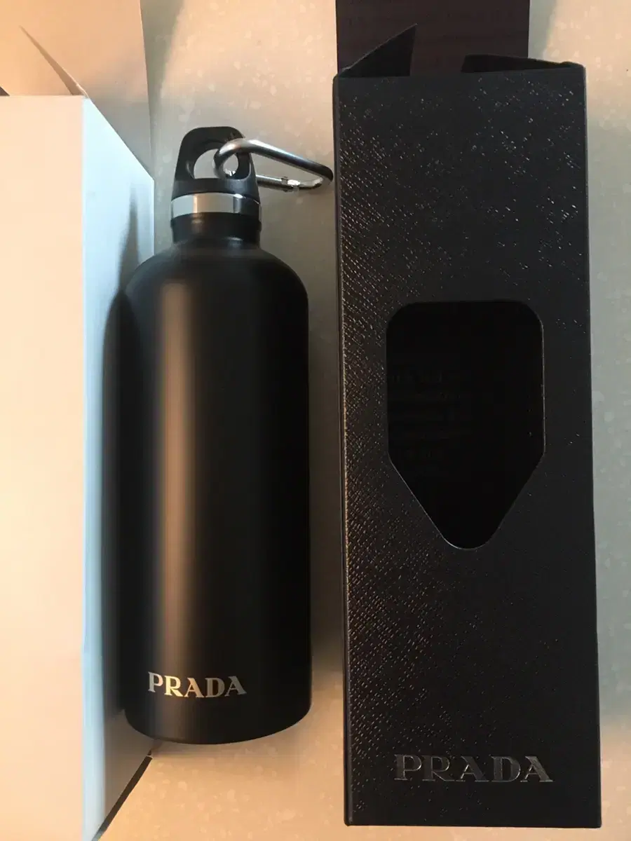 (500ml) 프라다 PRADA / 스탠보틀 (블랙,블루)