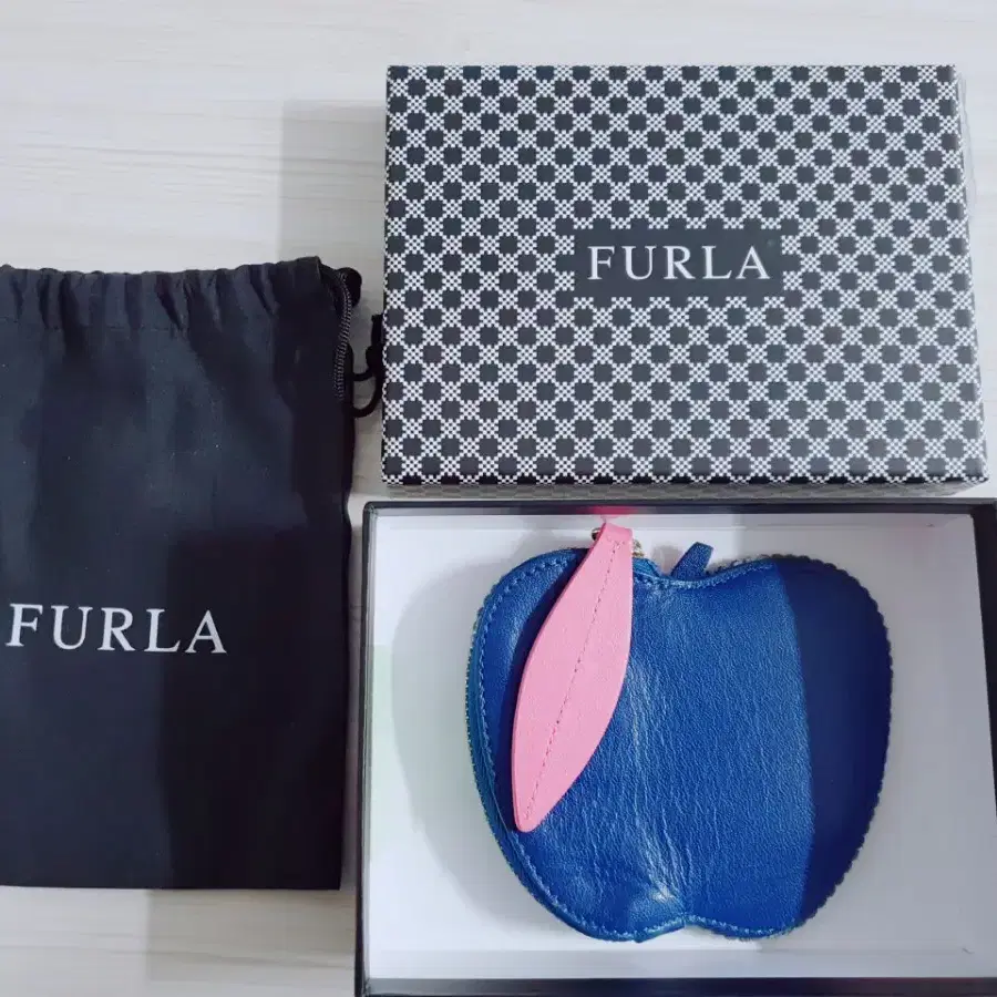 Furla 훌라 지갑 정품