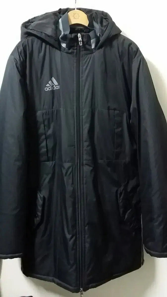 adidas BenchCoat Padding