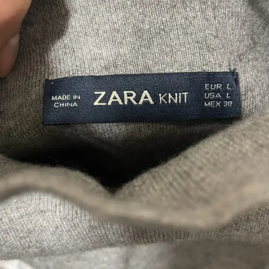 zara 목폴라니트