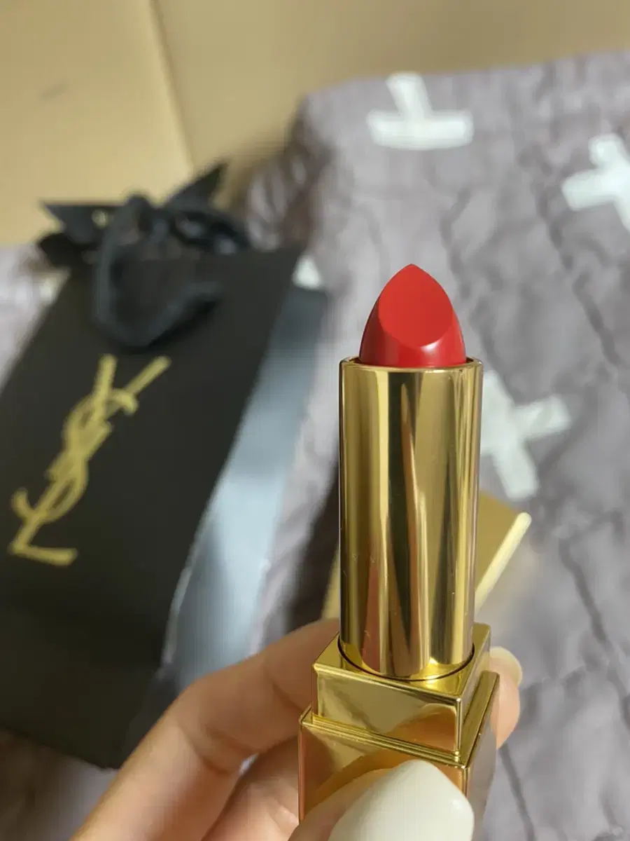 YSL Rouge Viva Couture Lipstick New Item YSL Tint