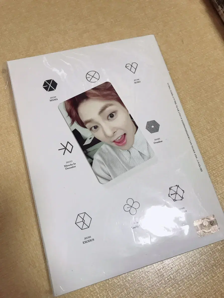 EXO EXO xiumin photocard Photocard album WTS