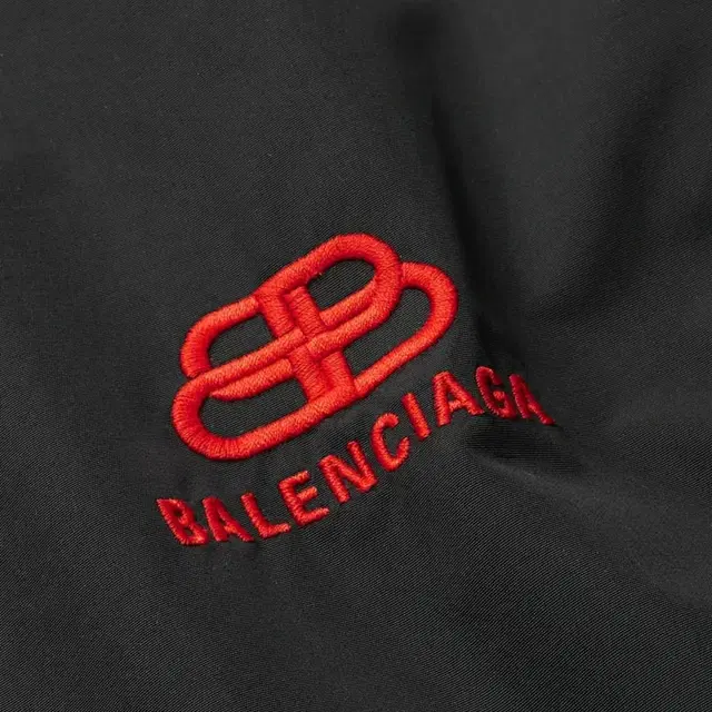 BALENCIAGA 발렌시아가 더블 슬리브 윈드브레이커  바람막이 48