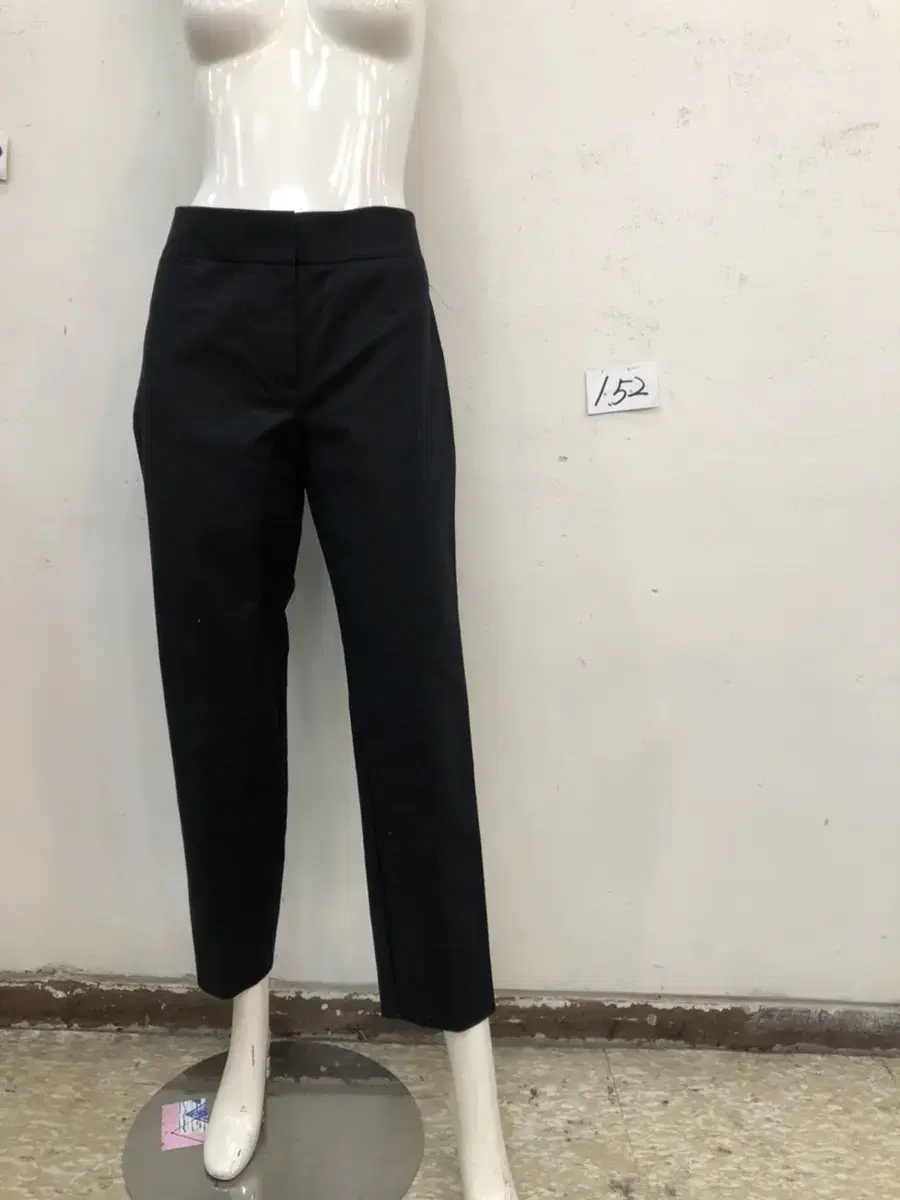 88 size pants 88 size black pants US L