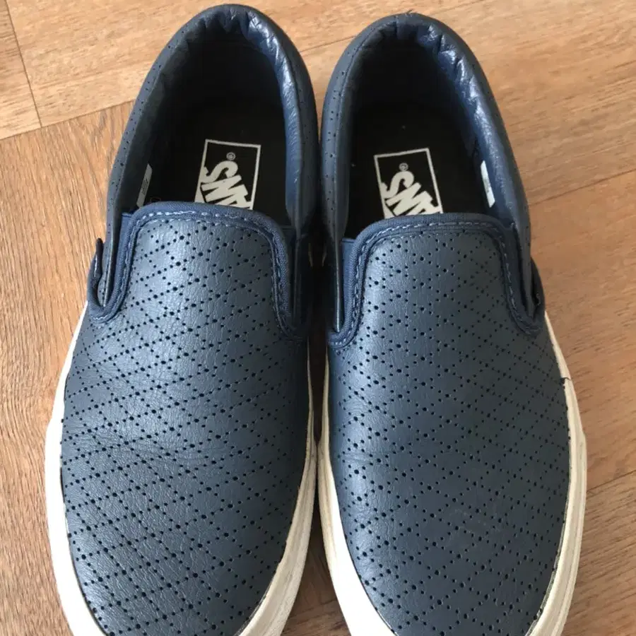 (235-240) vans 반스 가죽 슬립온 단화 반스단화