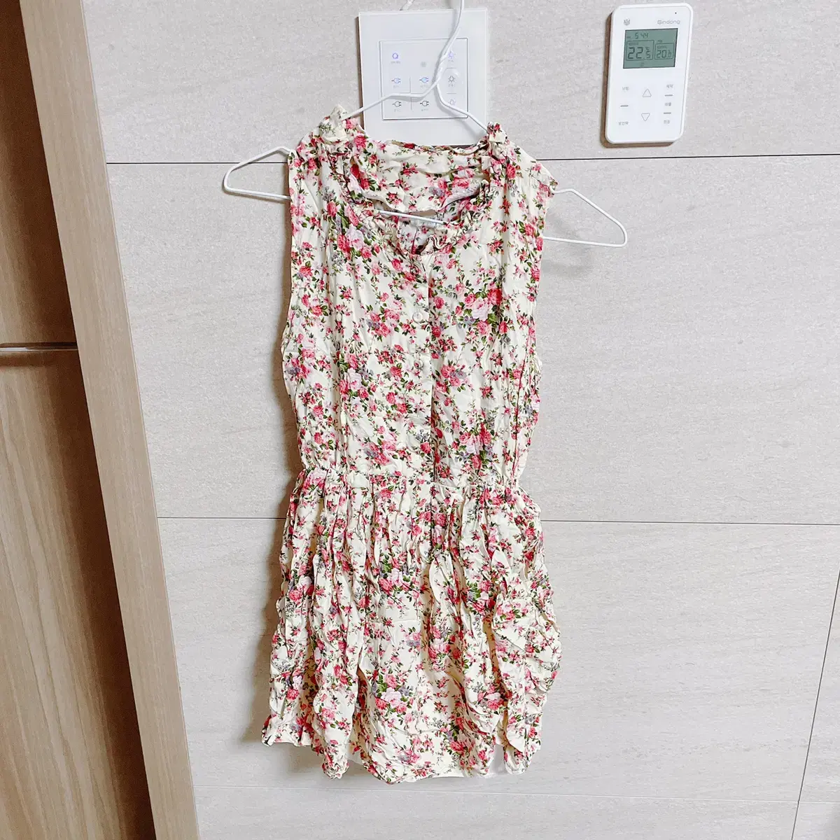 fitted floral chiffon onepiececi