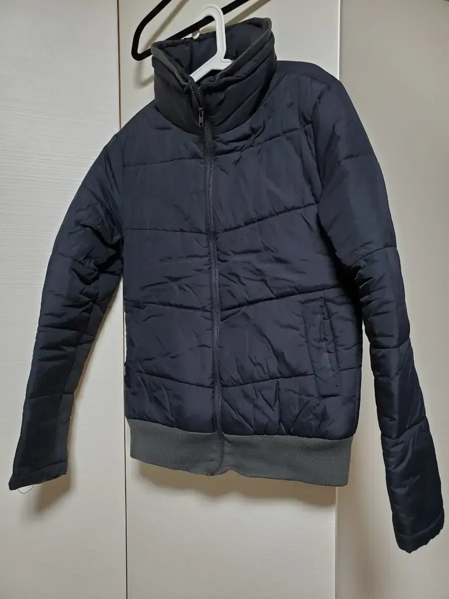 Black slim padded jacket