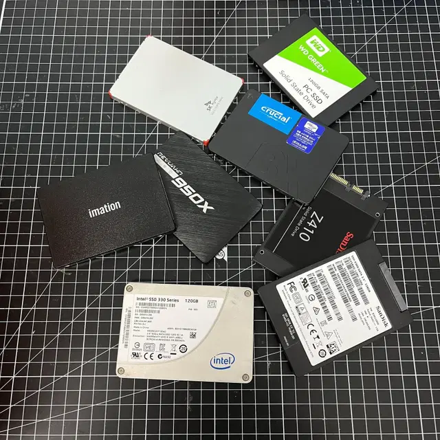 [무료배송]브랜드 랜덤 120GB SSD PC용 노트북용 데스크탑용