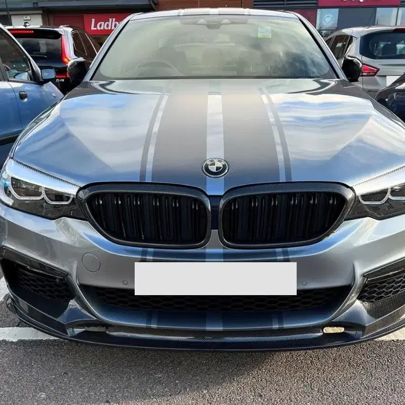 BMW 5시리즈 G30 M5 F90 블랙 카본 키드니 그릴