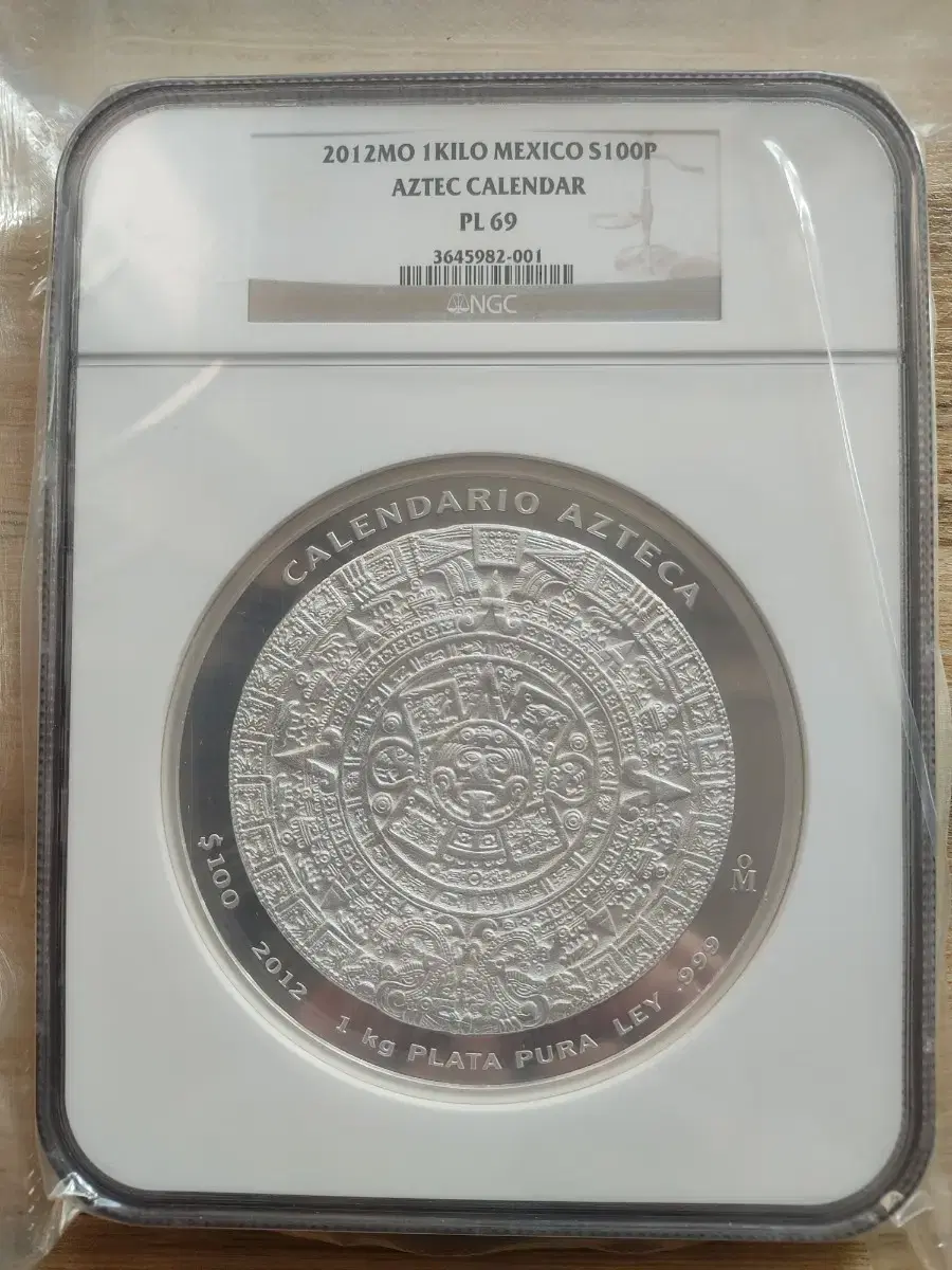 2012년 멕시코 1Kg 아즈텍 캘린더 은화 NGC PL69