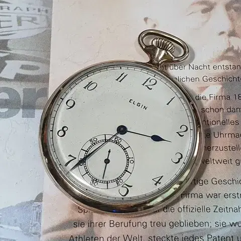 1917년산 엘진(Elgin) 남,여 겸용 회중시계.