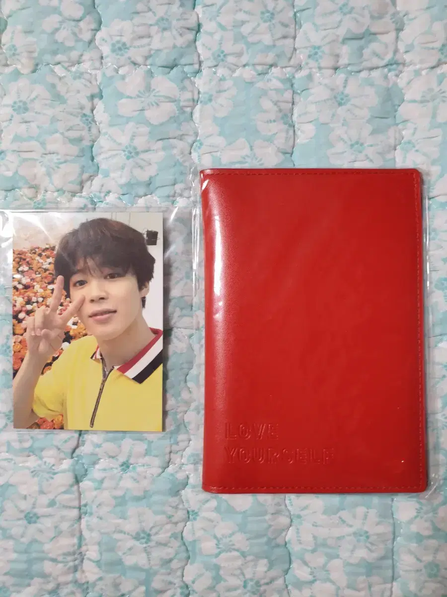 bangtan rubsell passport.tak. In the Forest jimin photocard