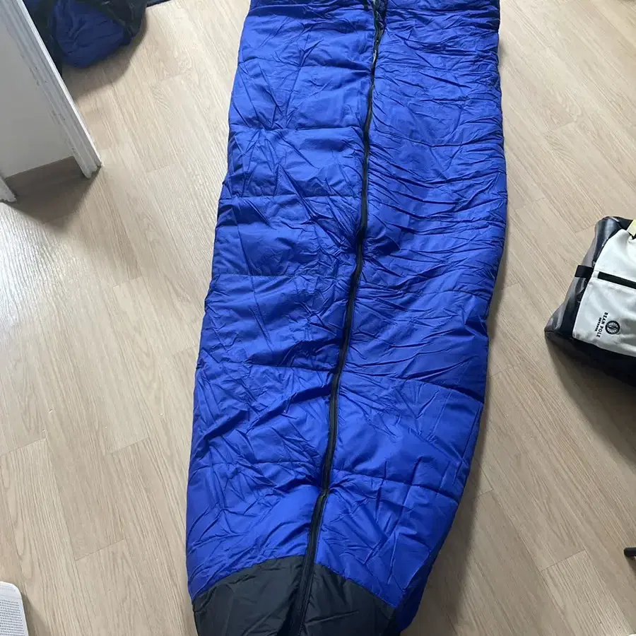 이스카 snow trek 1300 침낭