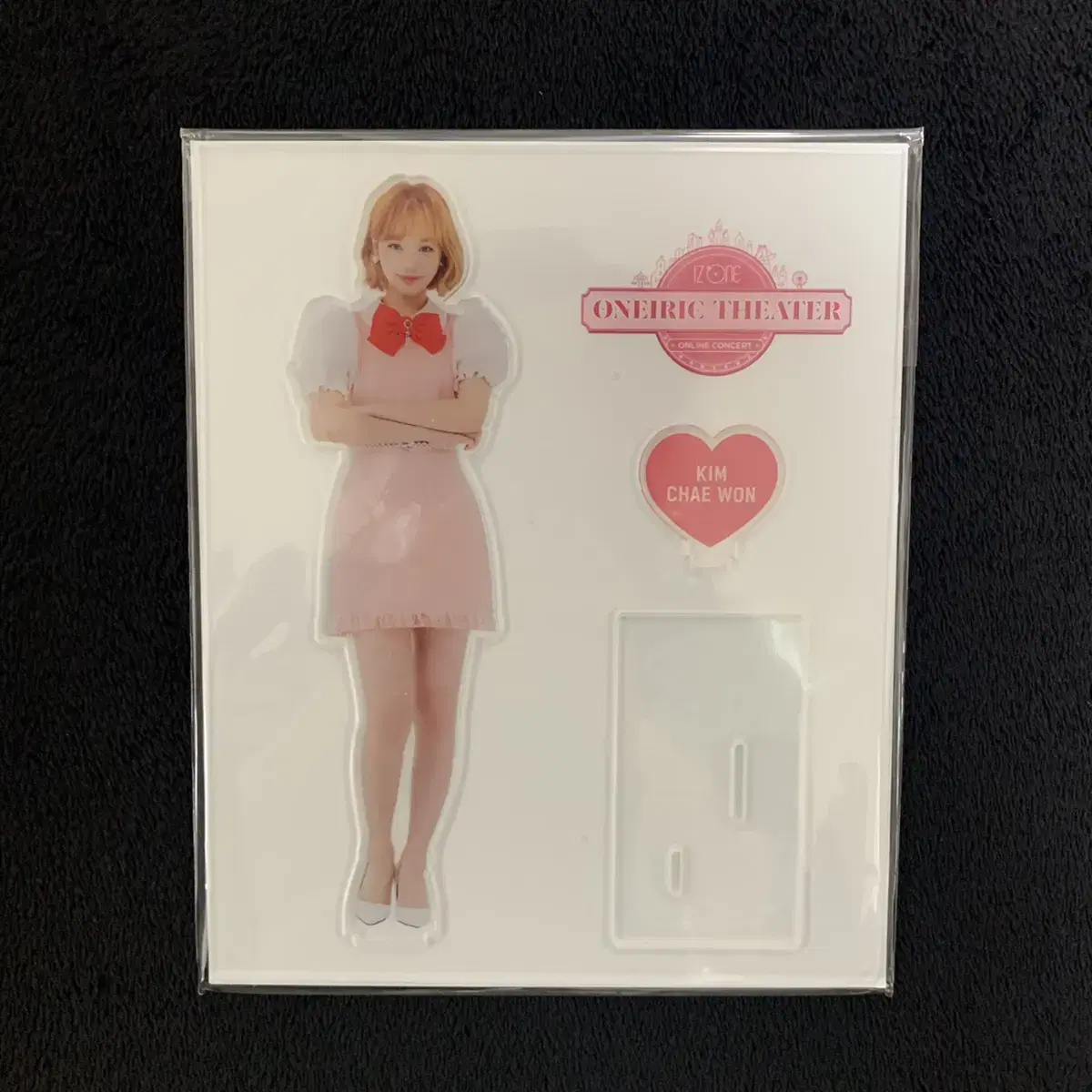 IZ*ONE chaewon acrylic stand (unsealed)