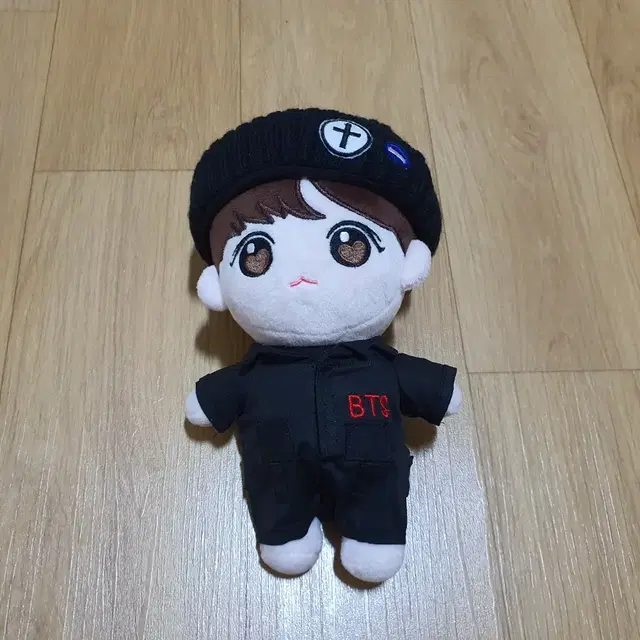 방탄인형옷 팔아요 정국 아기쿠키 인형 태스 슈스 침침카우